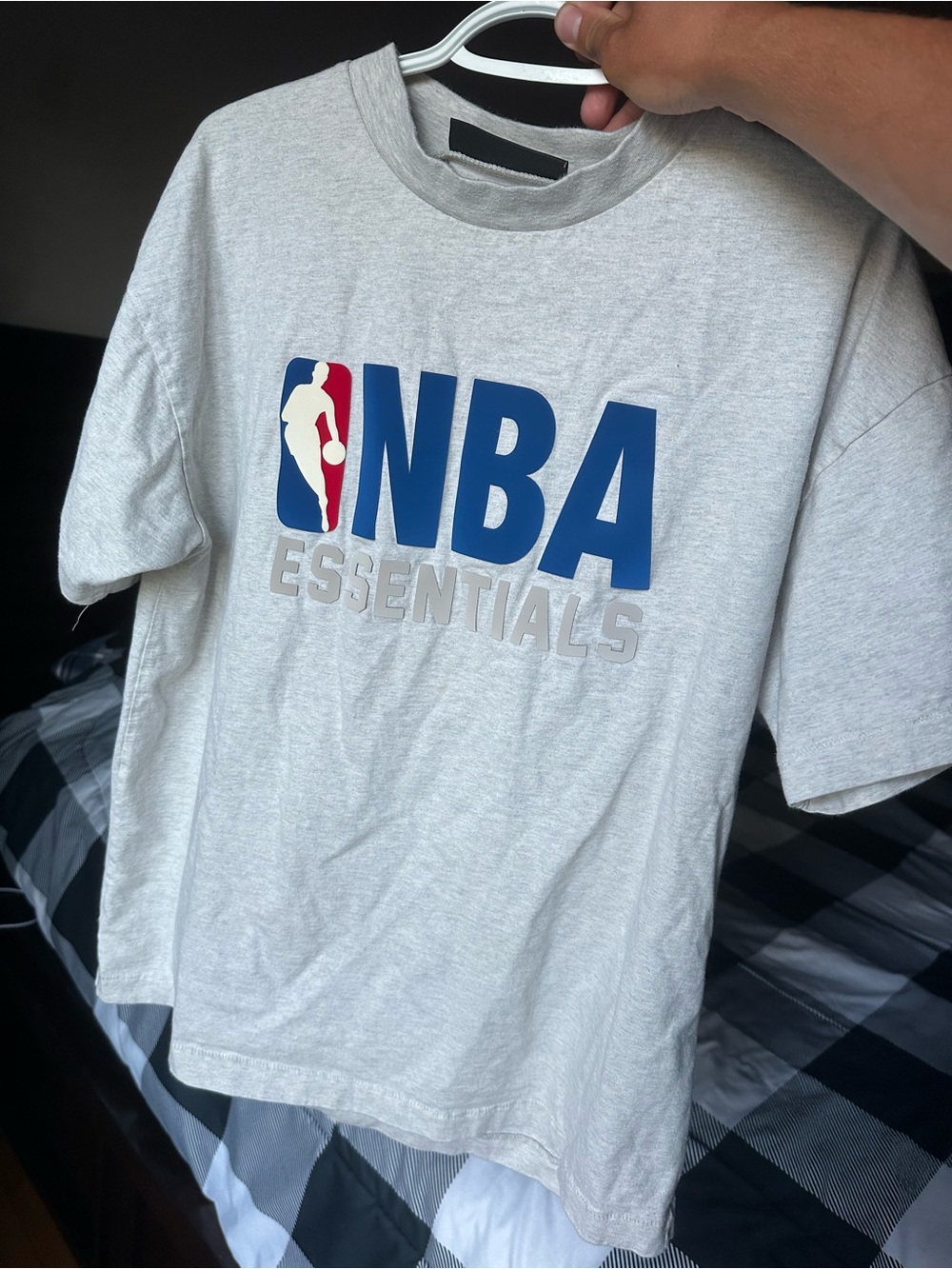 NBA ESSENTIALS TSHIRT